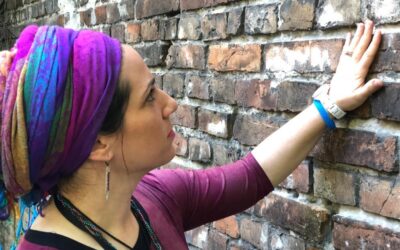 Chicago’s Rebbetzin Eve Levy: A Woman Who Leads Women Around The World